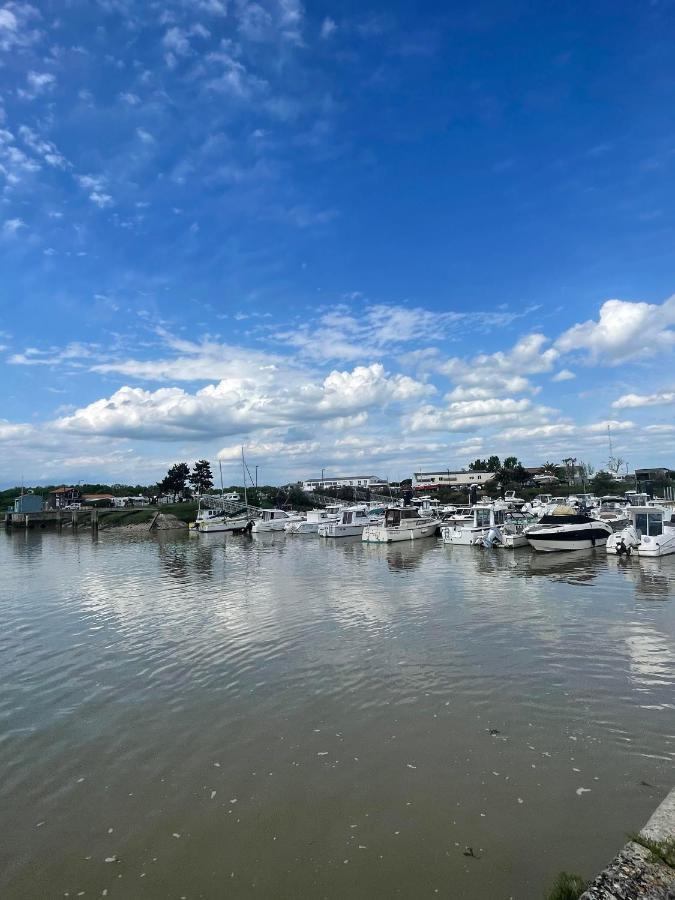 Mobile Home Meschers-sur-Gironde Exteriér fotografie